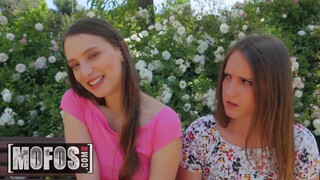 Barátnőd elcsábítva nedves szexre