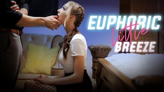 Aranyos tini Breezy Bri pajkos kedvvel vonzza a mostohaapja haverját csábító fehérneműben