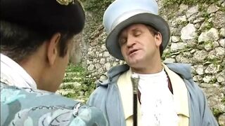 Remigio Zampa és Anthony Di Nunzio gyengéd análja a retro Il Marchese del Grilletto negyedik részében